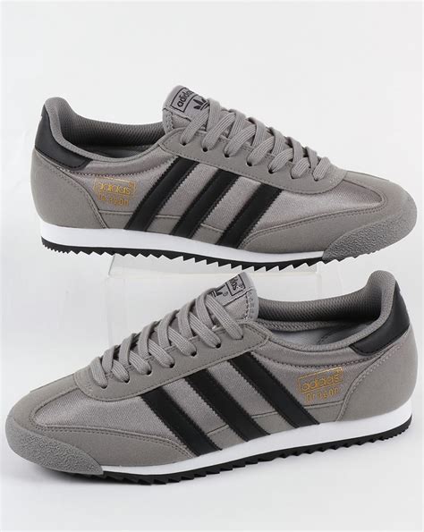 Schwarze Adidas Dragon online 